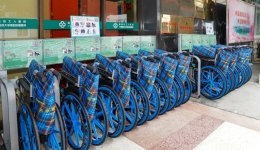 为民办实事丨柳州市工人医院（鱼峰山院区）推出共享轮椅，自助扫码24小时随借随还