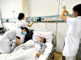 柳州市工人医院妇科三病区开展药物过敏性休克应急演练