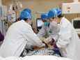 与“死神”对决——直击柳州市工人医院新冠危重症患者抢救现场